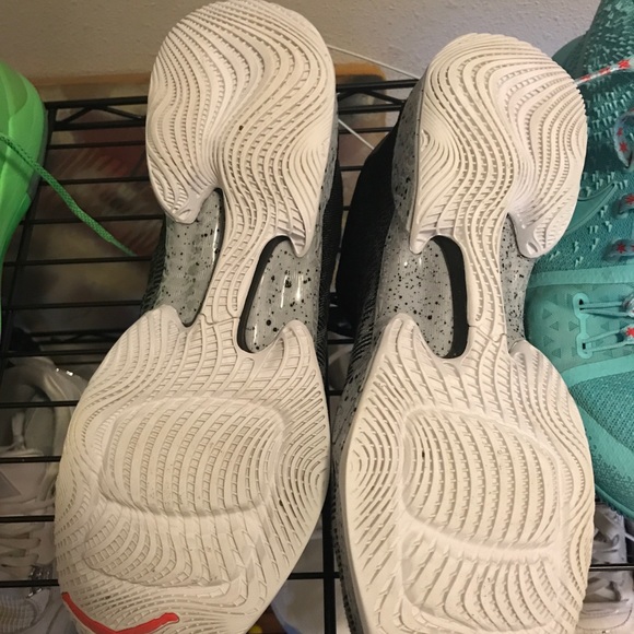 Jordan 28 - Picture 2 of 5